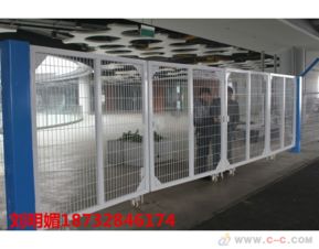 化工廠車間臨時移動隔離柵防護(hù)欄與防撞設(shè)施的重要性